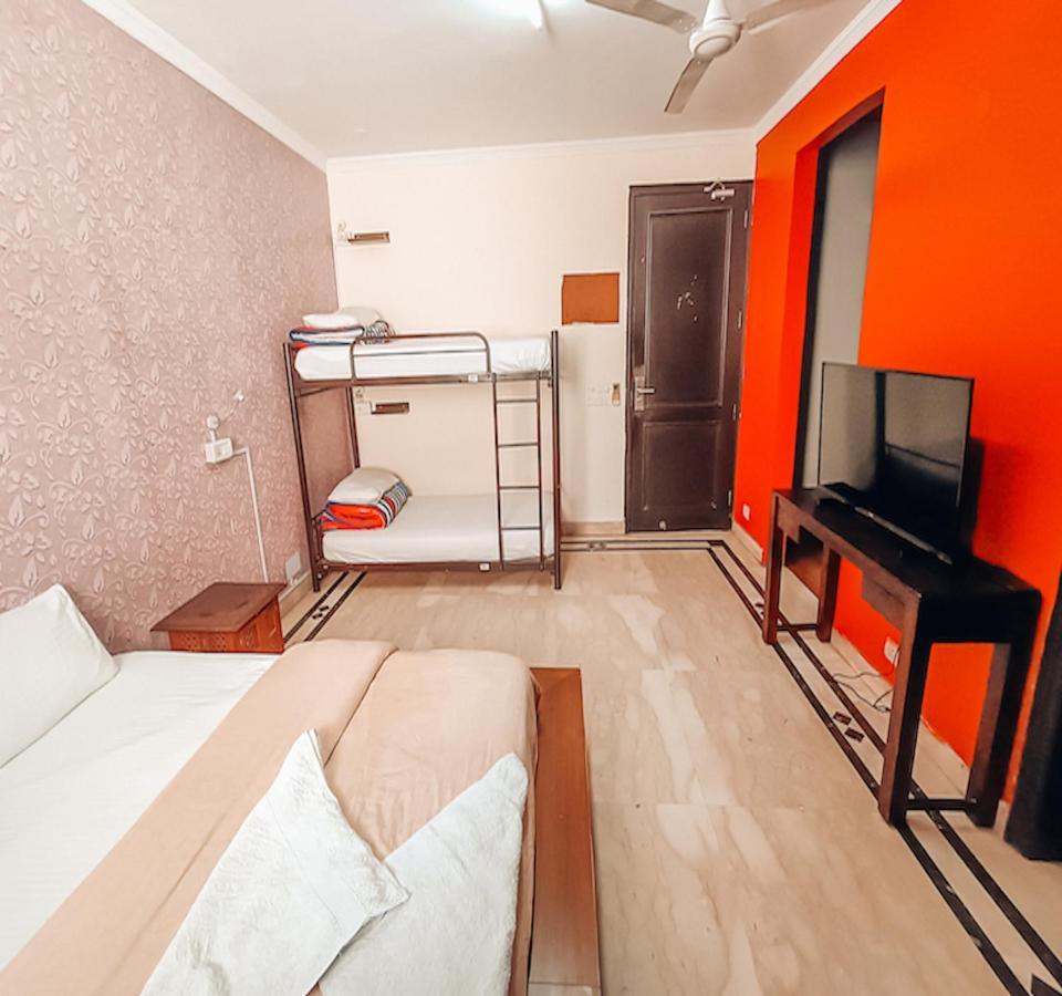 Hostel Madpackers Delhi Nowe Delhi Zewnętrze zdjęcie