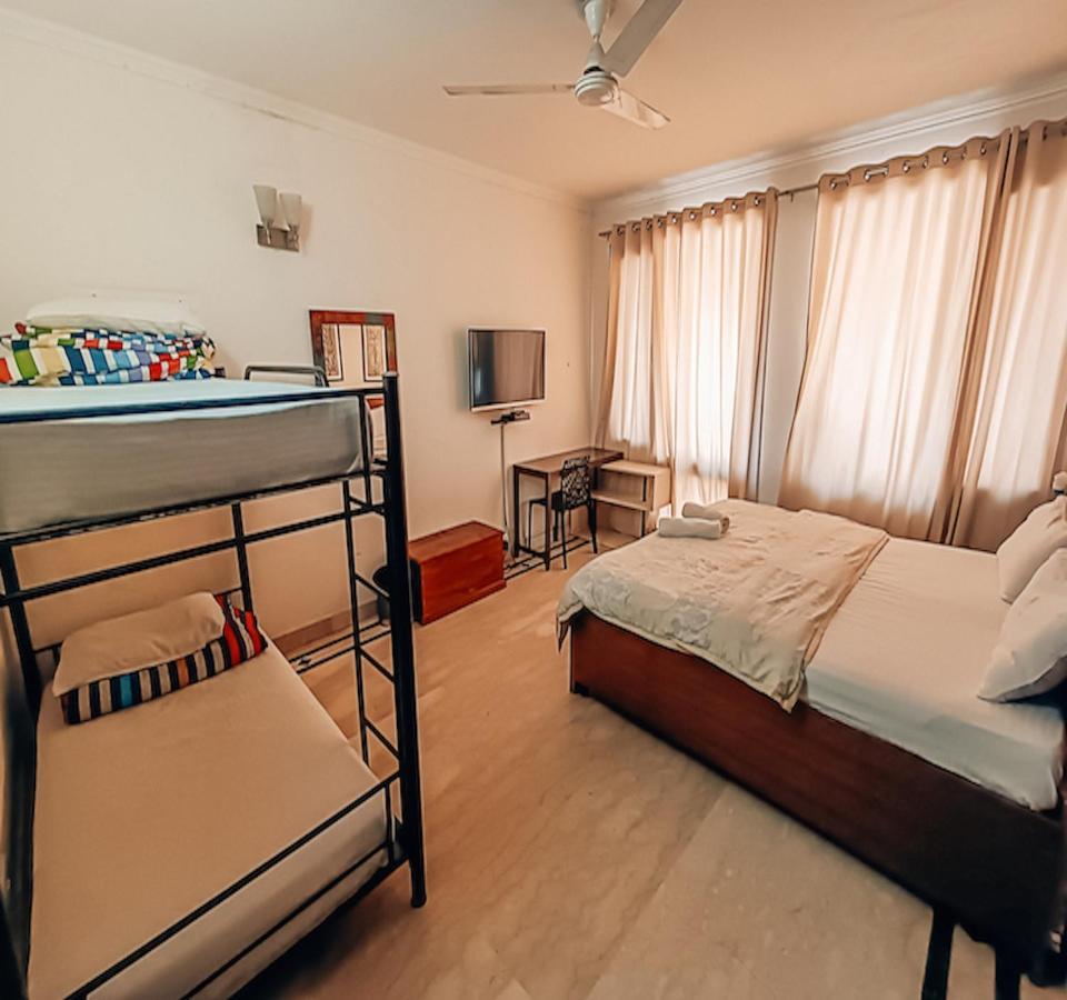Hostel Madpackers Delhi Nowe Delhi Zewnętrze zdjęcie